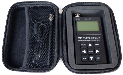RF VENUE RF Explorer Pro Audio Edition компактный анализатор спектра, диапазон 15-2700 MHz фото 2